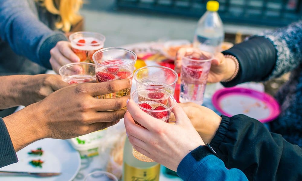Drankjes op het vrijgezellenfeest Drankjes op het vrijgezellenfeest