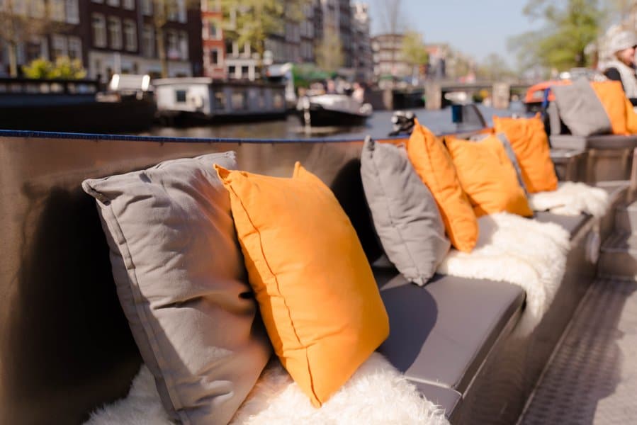 Boot Vording binnenkant comfortabele luxe kussens Boot Vording binnenkant comnfortabele luxe kussens