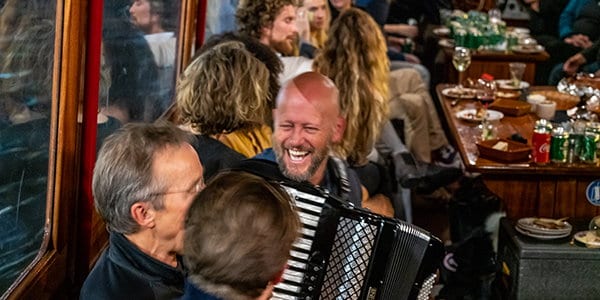 Accordeonist smartlappen boot