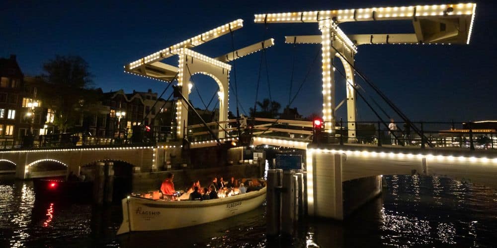 Avond rondvaart op de sloep Luxe avond rondvaart sloep