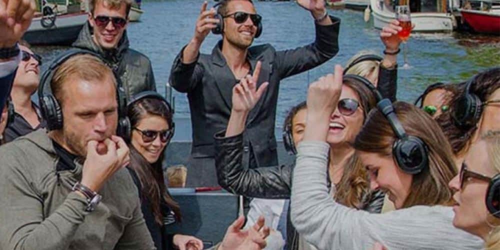 Silent disco boot 1 Silent disco boot Amsterdam