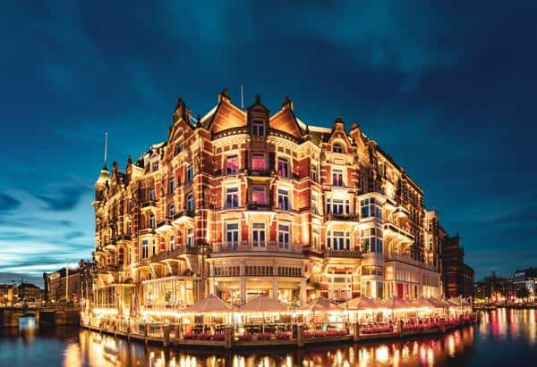 redcharlie og0qDovf2Ns unsplash klein Hotel L'europe