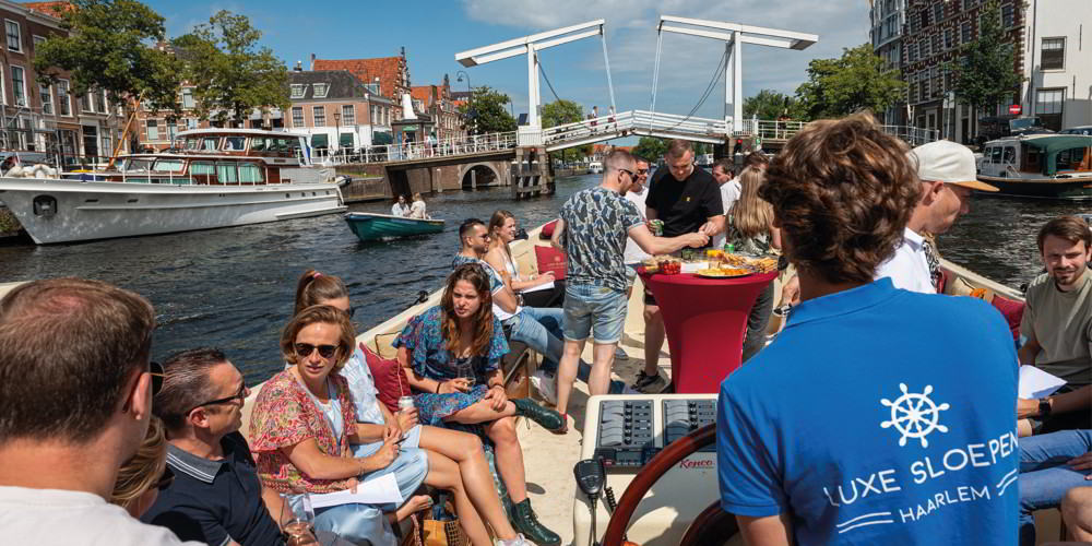 Volle boot Haarlem Tekengebied 1 Boot Haarlem