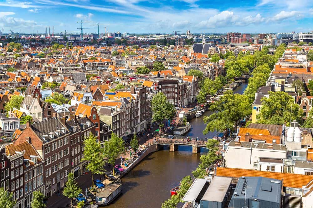 Grachten Amsterdam van bovenaf Amsterdam verkennen