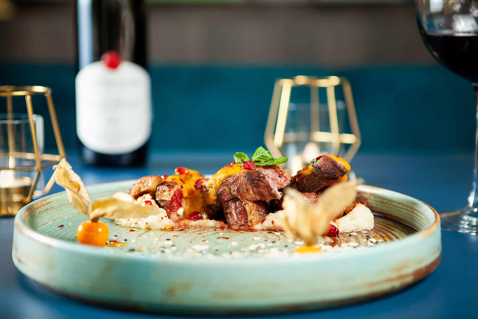 restaurant haarlem scaled Boot Huren Amsterdam