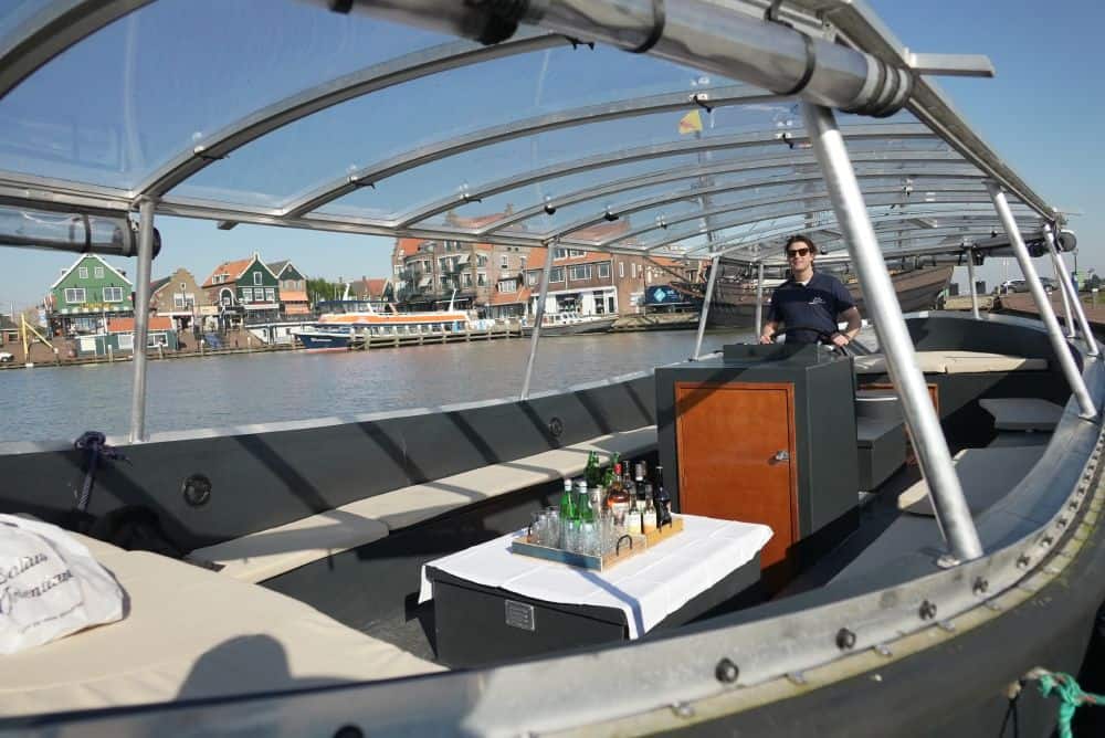 Prive boot in Volendam vrijgezellenfeest Privé boot met schipper in Volendam