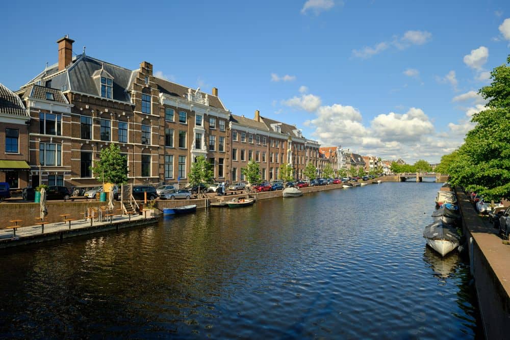 Haarlemse grachten Varen over de Haarlemse grachten