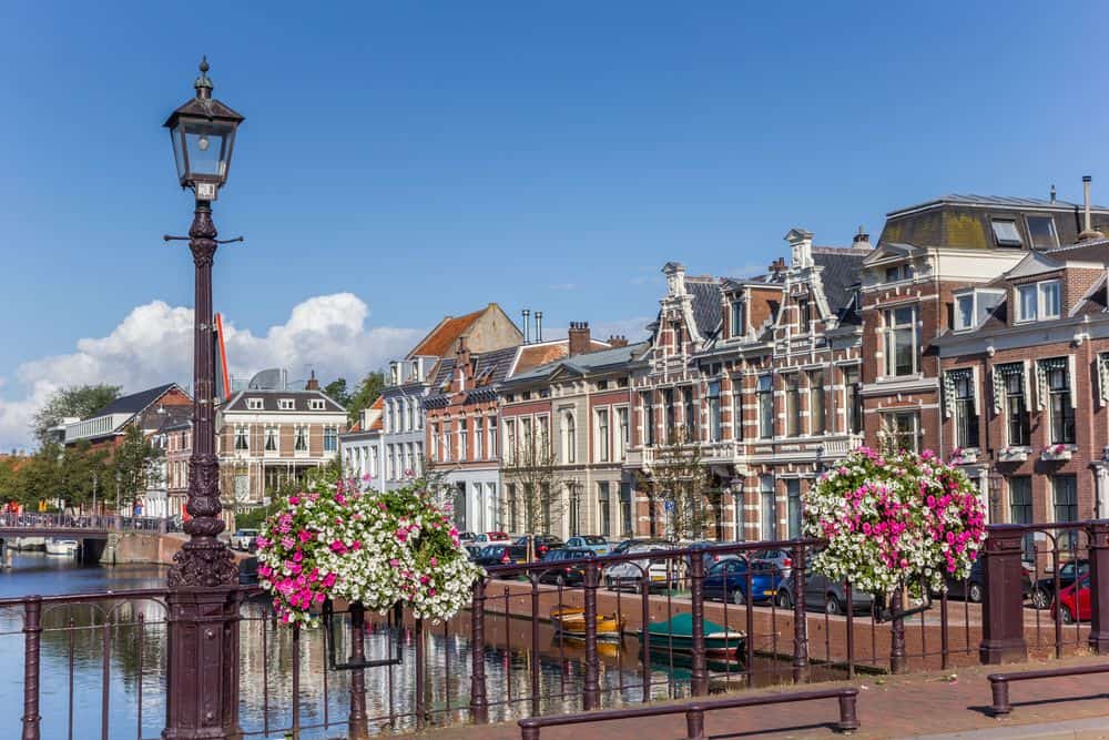 Nieuwe gracht Haarlem Varen door de nieuwe gracht in Haarlem