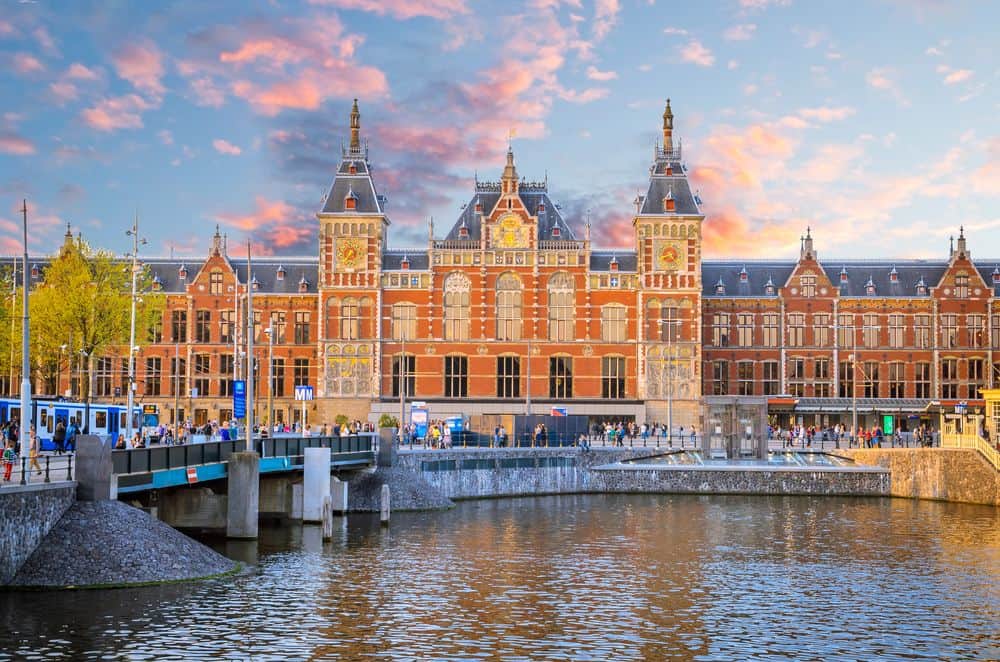 Centraal station Amsterdam 1 Centraal station Amsterdam 1