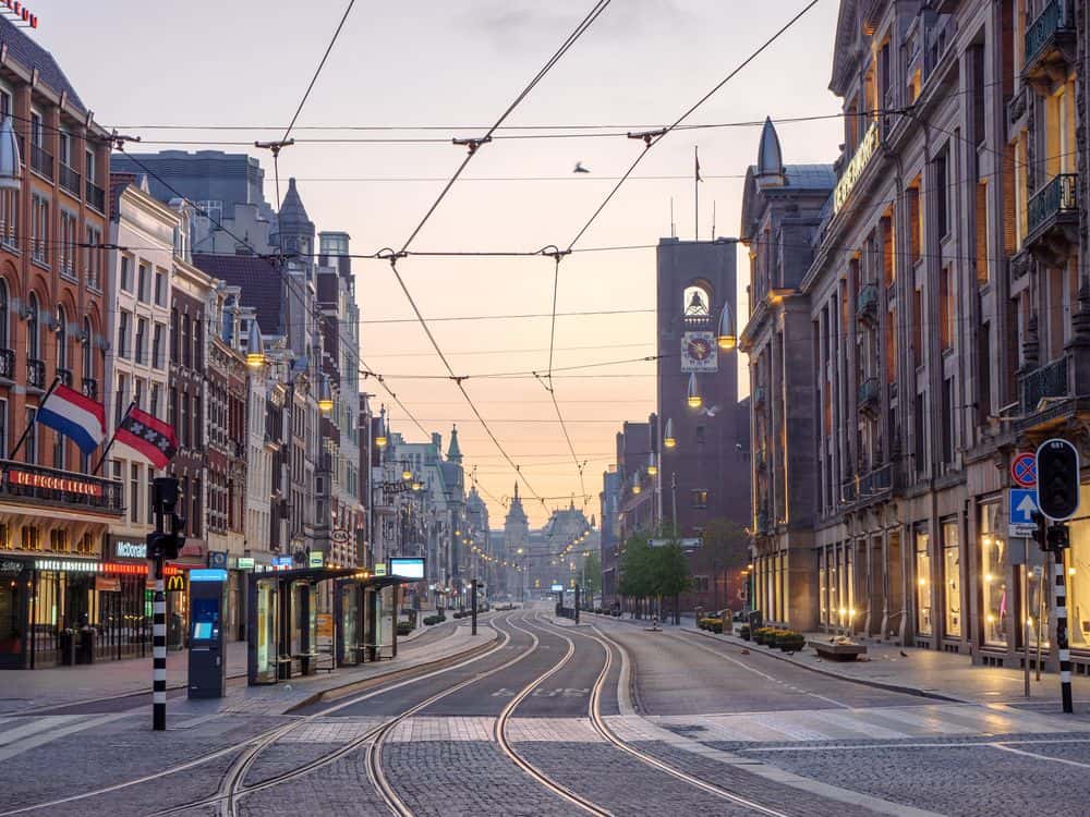 Damrak Amsterdam