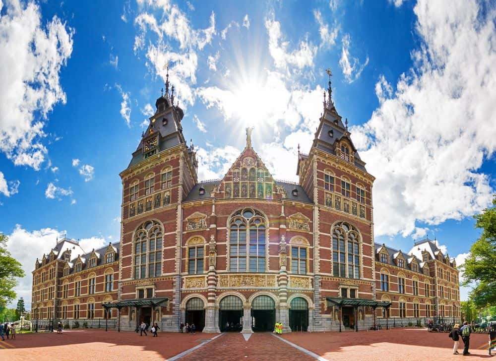 Rijksmuseum voorzijde Het Rijksmuseum