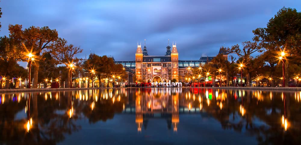 Museum in de nacht Amsterdam Museum in de nacht Amsterdam