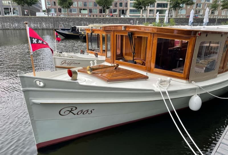 Roos boot 2 3 Roos boot Amsterdam