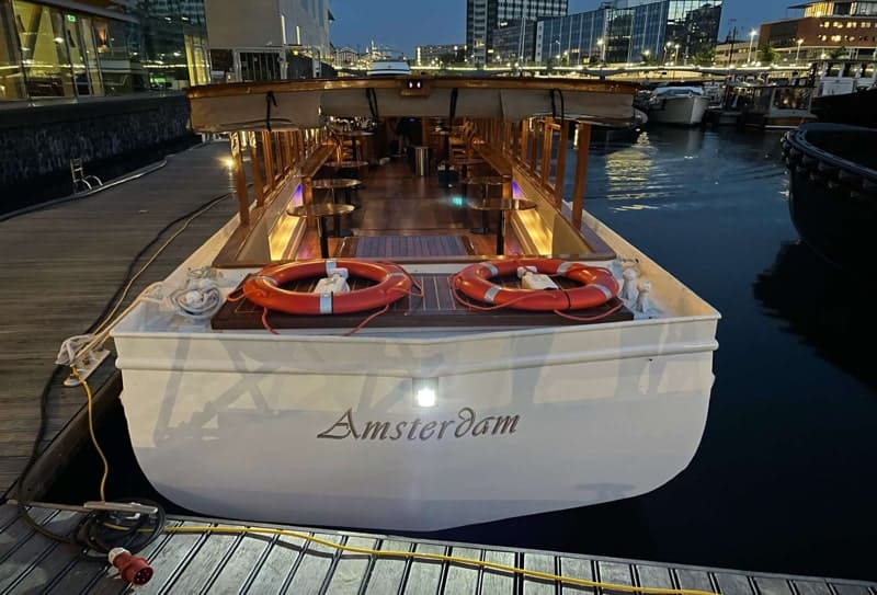 Roos boot 4 3 Achterkant Roos boot Amsterdam